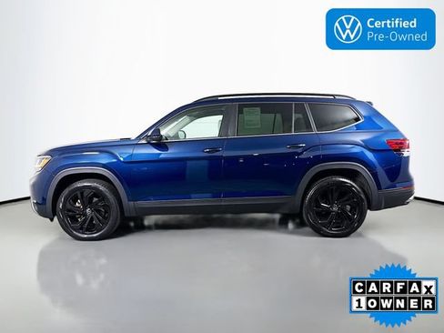 Used 2023 Volkswagen Atlas SE w/ Black Wheel Package AWD/4WD image 4