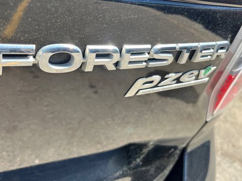 Used 2016 Subaru Forester 2.5i Premium AWD/4WD image 24