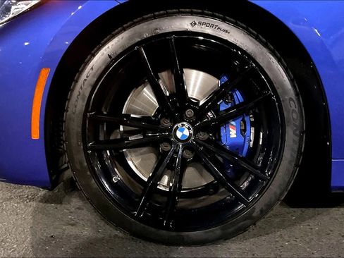 Used 2022 BMW M440i Coupe image 12