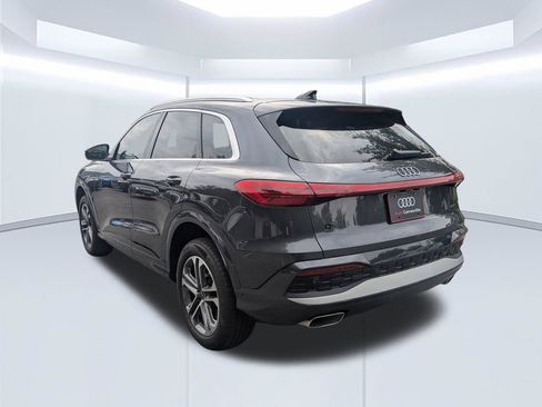 Used 2025 Audi Q5 Premium w/ Convenience Package AWD/4WD image 6