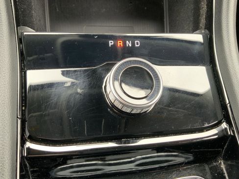 Used 2022 Jeep Grand Cherokee L Laredo w/ Luxury Tech Group I AWD/4WD image 48