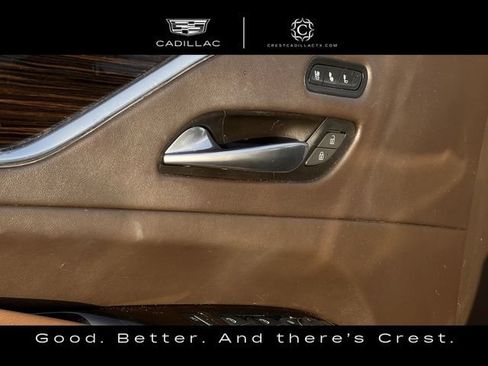 Used 2021 Cadillac Escalade Premium Luxury RWD image 21