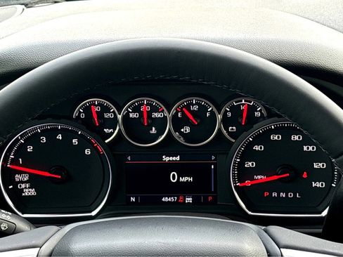 Used 2022 Chevrolet Silverado 1500 LT w/ Z71 Off-Road Package image 5