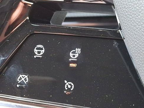 New 2025 Cadillac Optiq Sport 1 image 14