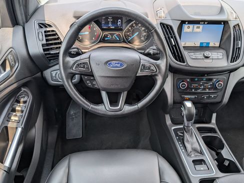 Used 2019 Ford Escape SEL FWD image 18