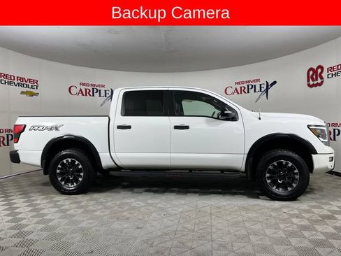 Used 2020 Nissan Titan PRO-4X w/ Pro-4x Convenience Package AWD/4WD image 10