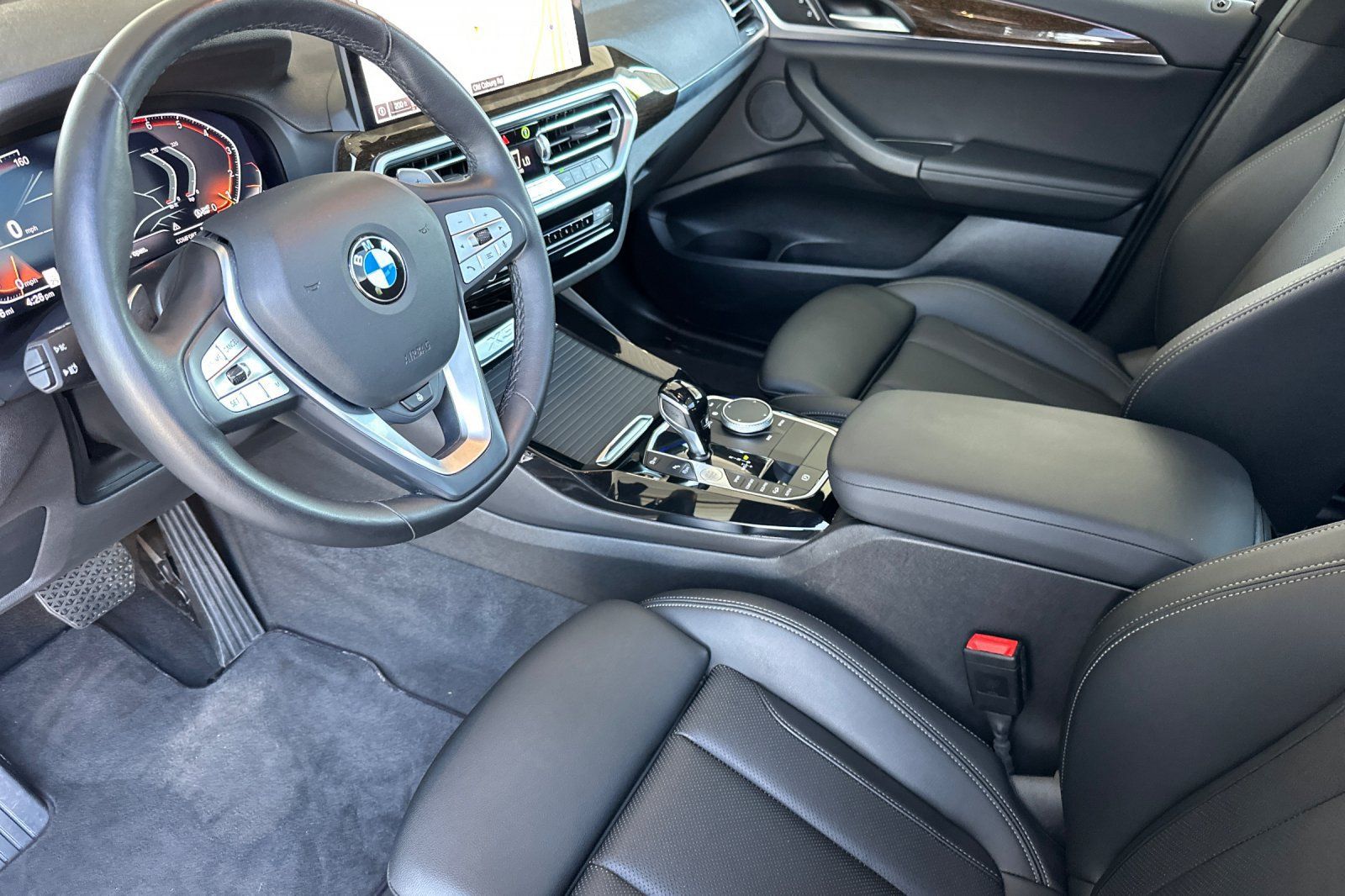Used 2024 BMW X3 xDrive30i AWD/4WD image 9