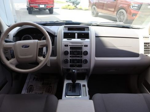 Used 2009 Ford Escape XLT FWD image 31