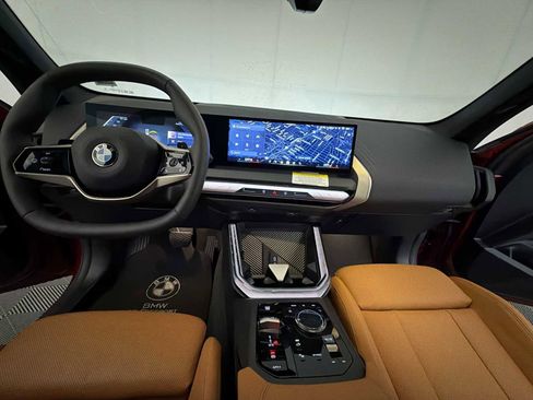 Used 2025 BMW X3 xDrive30 w/ Convenience Package AWD/4WD image 16