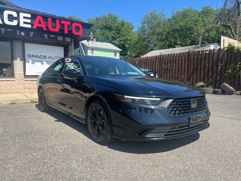 Used 2024 Honda Accord EX-L image 8