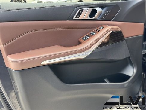 Used 2020 BMW X5 xDrive40i w/ M Sport Package image 17