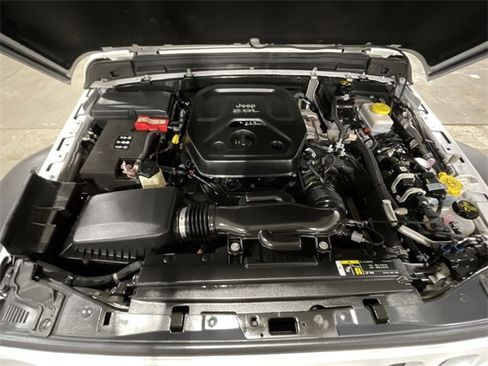 Used 2019 Jeep Wrangler Unlimited Sport S image 21