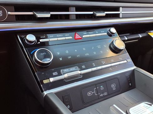 New 2026 Hyundai Santa Fe Limited image 16