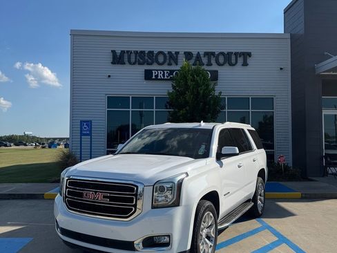 Used 2018 GMC Yukon SLT image 1