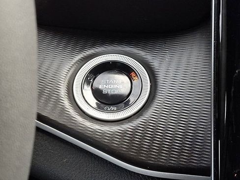 Used 2024 Jeep Grand Cherokee L Altitude image 22