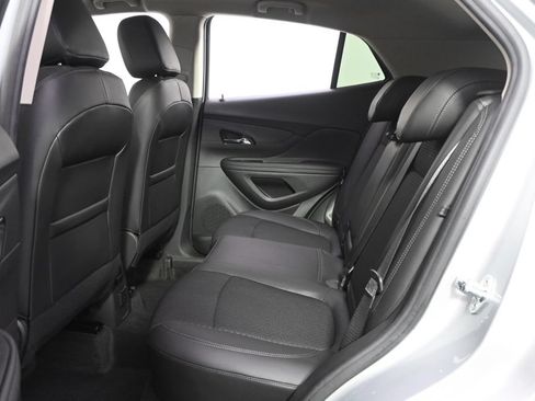 Used 2022 Buick Encore Preferred w/ Safety Package II AWD/4WD image 21