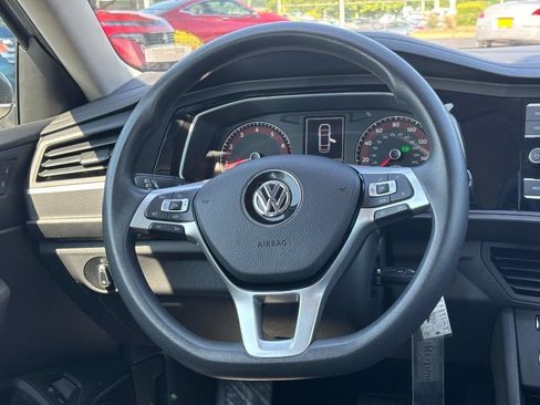 Used 2021 Volkswagen Jetta S w/ Driver Assistance Package FWD image 12