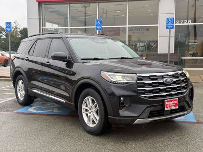 Used 2025 Ford Explorer Active w/ Active Comfort Package