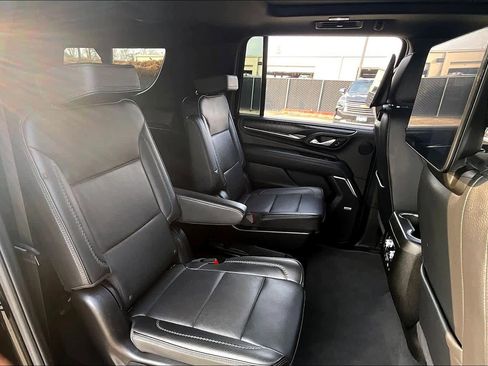 Certified 2024 GMC Yukon XL Denali image 20