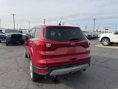 Used 2019 Ford Escape Titanium image 8