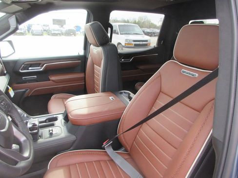 New 2026 GMC Sierra 1500 Denali Ultimate image 13