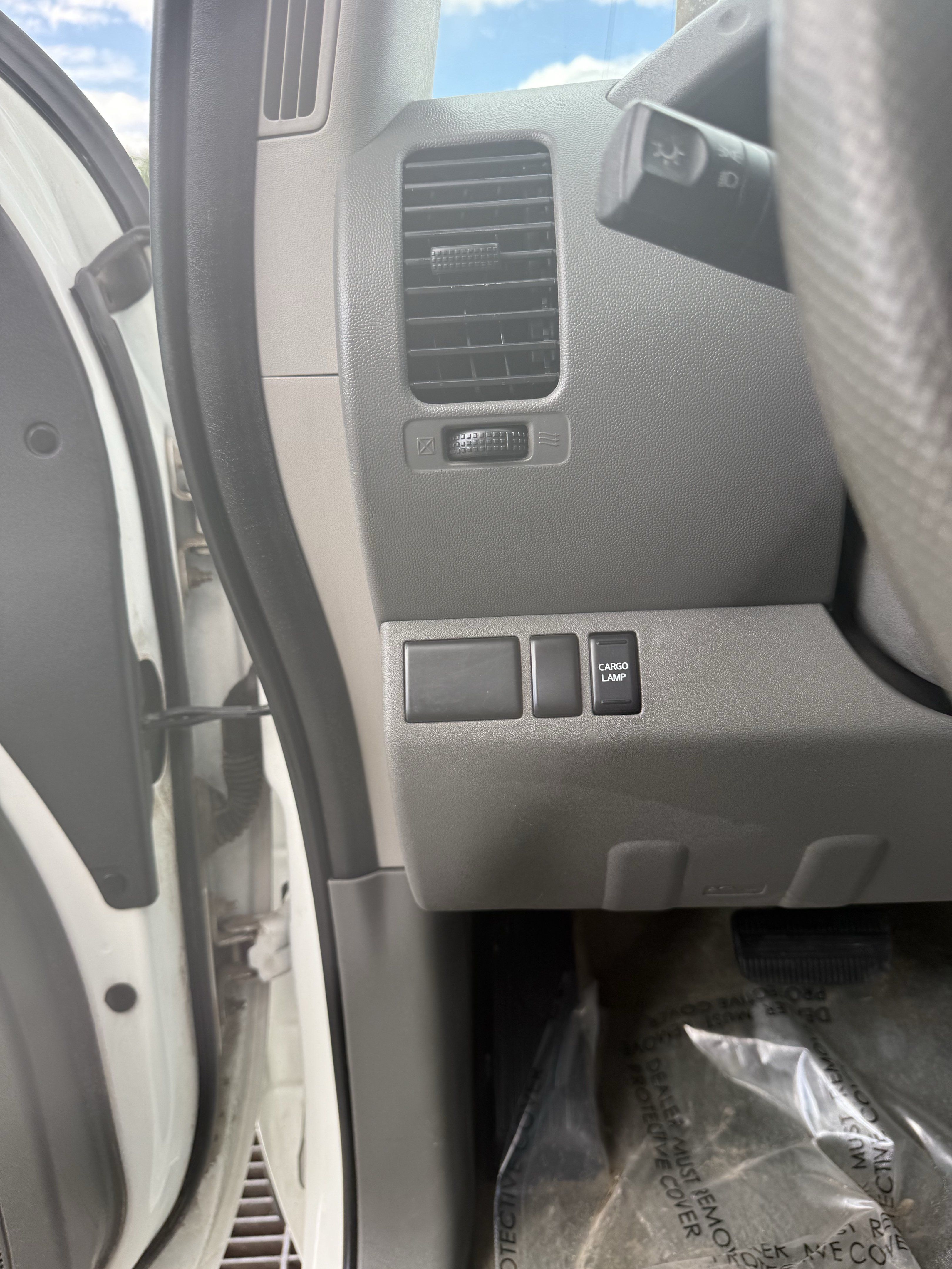 Used 2018 Nissan Frontier S RWD image 15