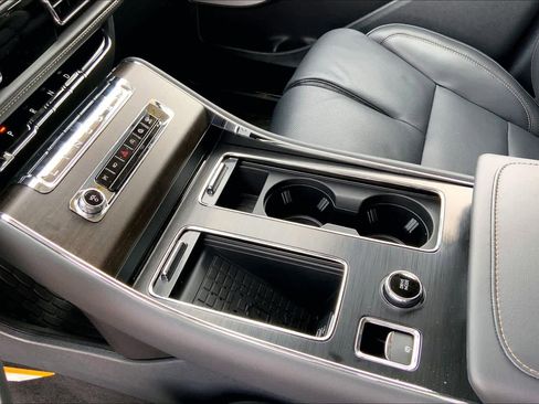 New 2026 Lincoln Aviator Reserve image 7