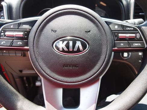 Used 2022 Kia Sportage LX w/ LX AWD Value Edition Package image 9