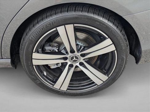 Certified 2025 Mercedes-Benz C 300 Sedan image 25