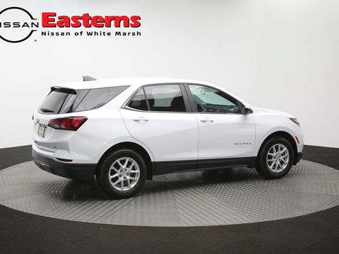 Used 2022 Chevrolet Equinox LT FWD image 41