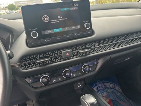 Used 2024 Honda HR-V Sport image 14