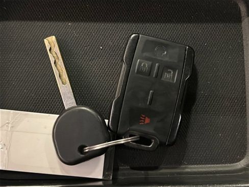 Used 2016 Chevrolet Silverado 1500 LT w/ All Star Edition image 28