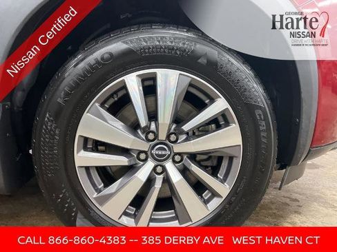 Certified 2022 Nissan Pathfinder SL image 24