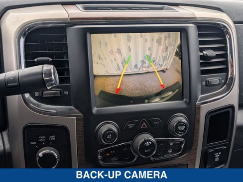 Used 2015 RAM 3500 Laramie w/ Convenience Group AWD/4WD image 31