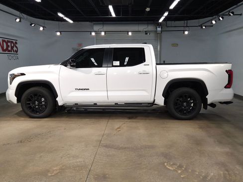 New 2026 Toyota Tundra Limited RWD image 4
