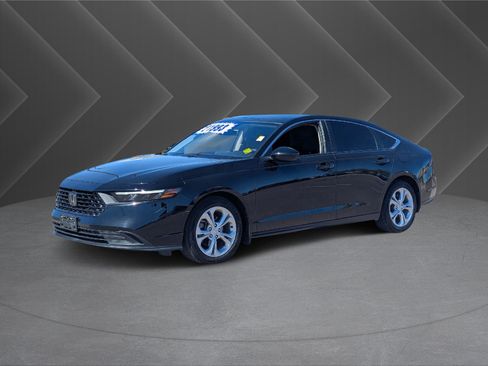 Used 2023 Honda Accord LX image 32