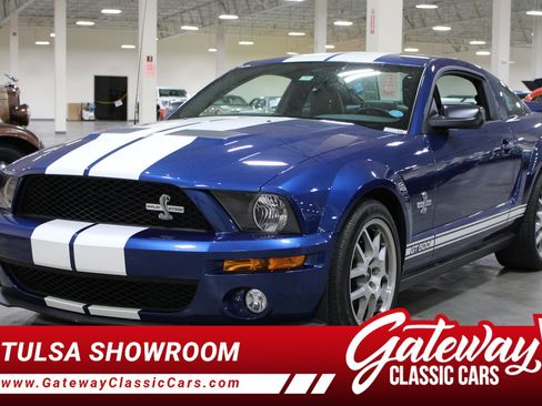 Used 2007 Ford Mustang Shelby GT500 RWD image 1