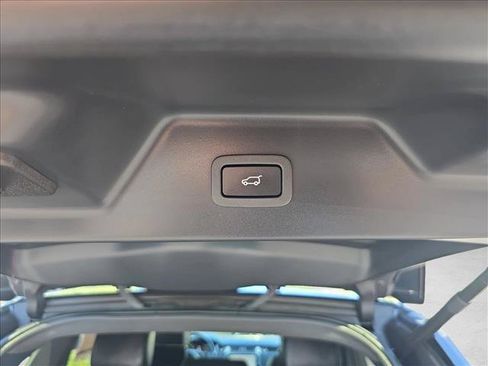Used 2019 Land Rover Range Rover Supercharged AWD/4WD image 13