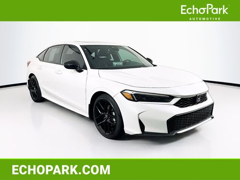 Used 2025 Honda Civic Sport image 1