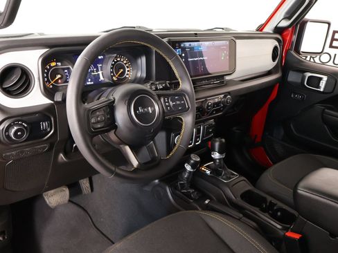 Used 2024 Jeep Wrangler Sport AWD/4WD image 2
