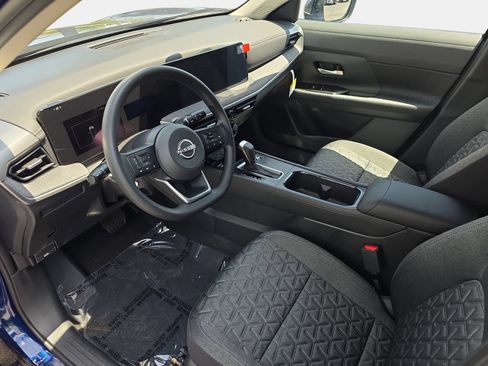 New 2026 Nissan Kicks SV w/ Cold Weather Package AWD/4WD image 15