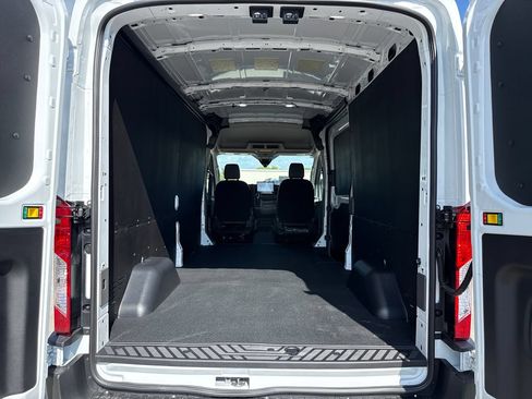 New 2026 Ford Transit 150 148 Medium Roof RWD image 20
