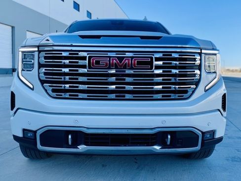 Used 2023 GMC Sierra 1500 Denali w/ Denali Reserve Package image 2