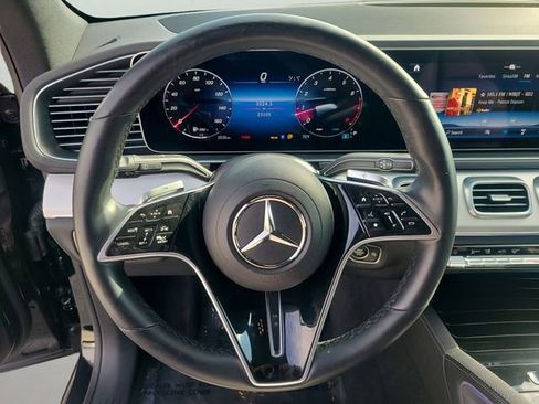 Used 2025 Mercedes-Benz GLE 350 4MATIC image 26