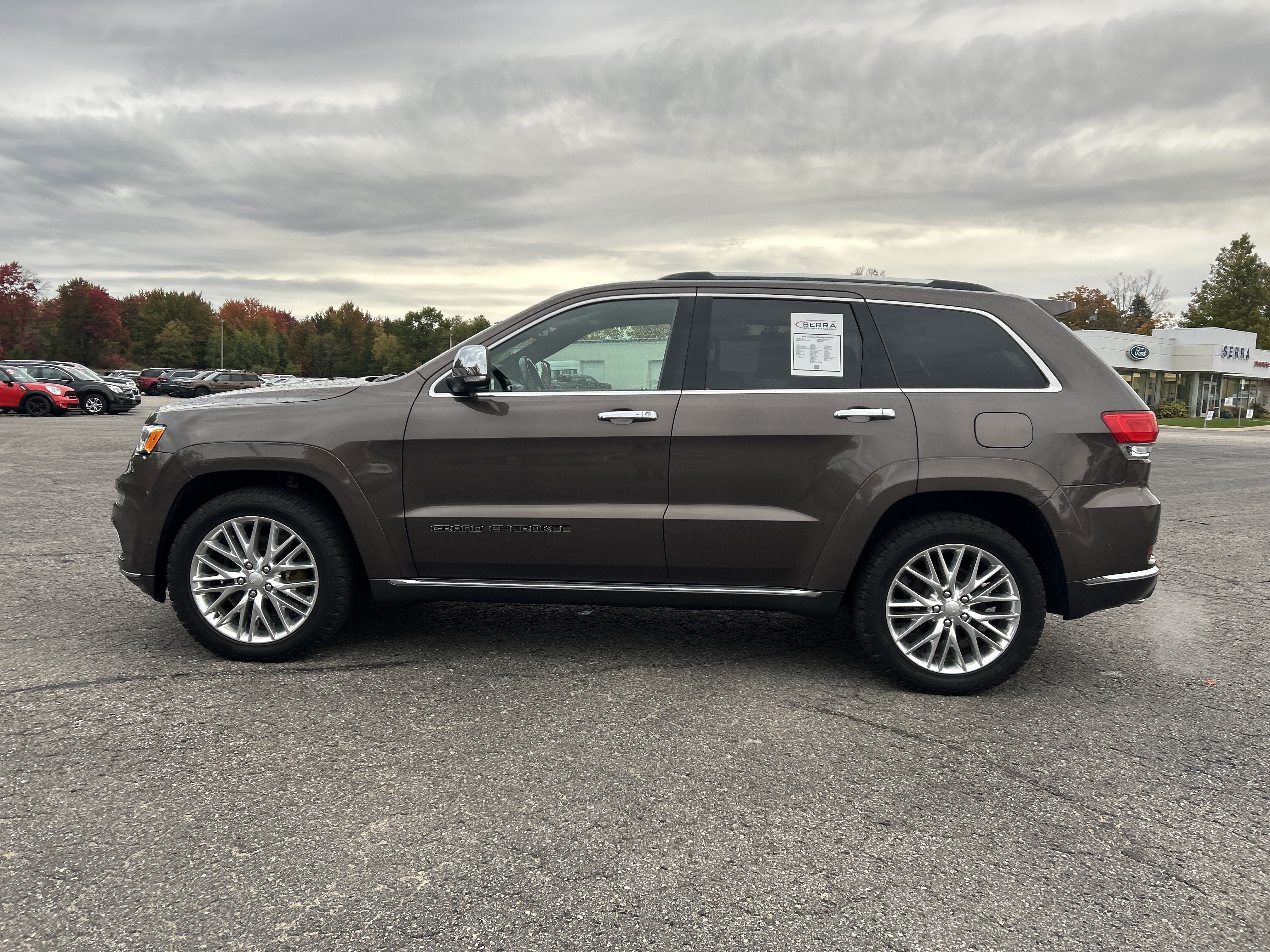 Used 2018 Jeep Grand Cherokee Summit w/ Skid Plate Group AWD/4WD image 6