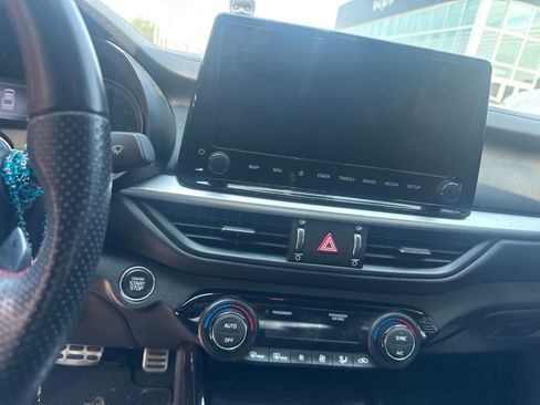 Used 2023 Kia Forte GT FWD image 8