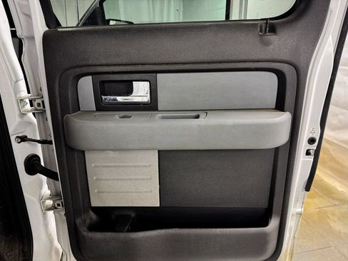 Used 2014 Ford F150 XLT AWD/4WD image 14