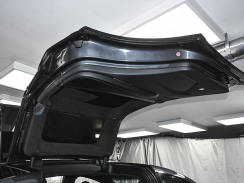 Used 2020 Tesla Model X Long Range AWD/4WD image 15