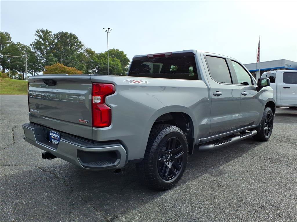 Used 2026 Chevrolet Silverado 1500 RST w/ RST Select Package AWD/4WD image 3