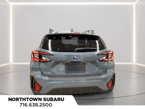 Used 2024 Subaru Crosstrek 2.0i Premium AWD/4WD image 4